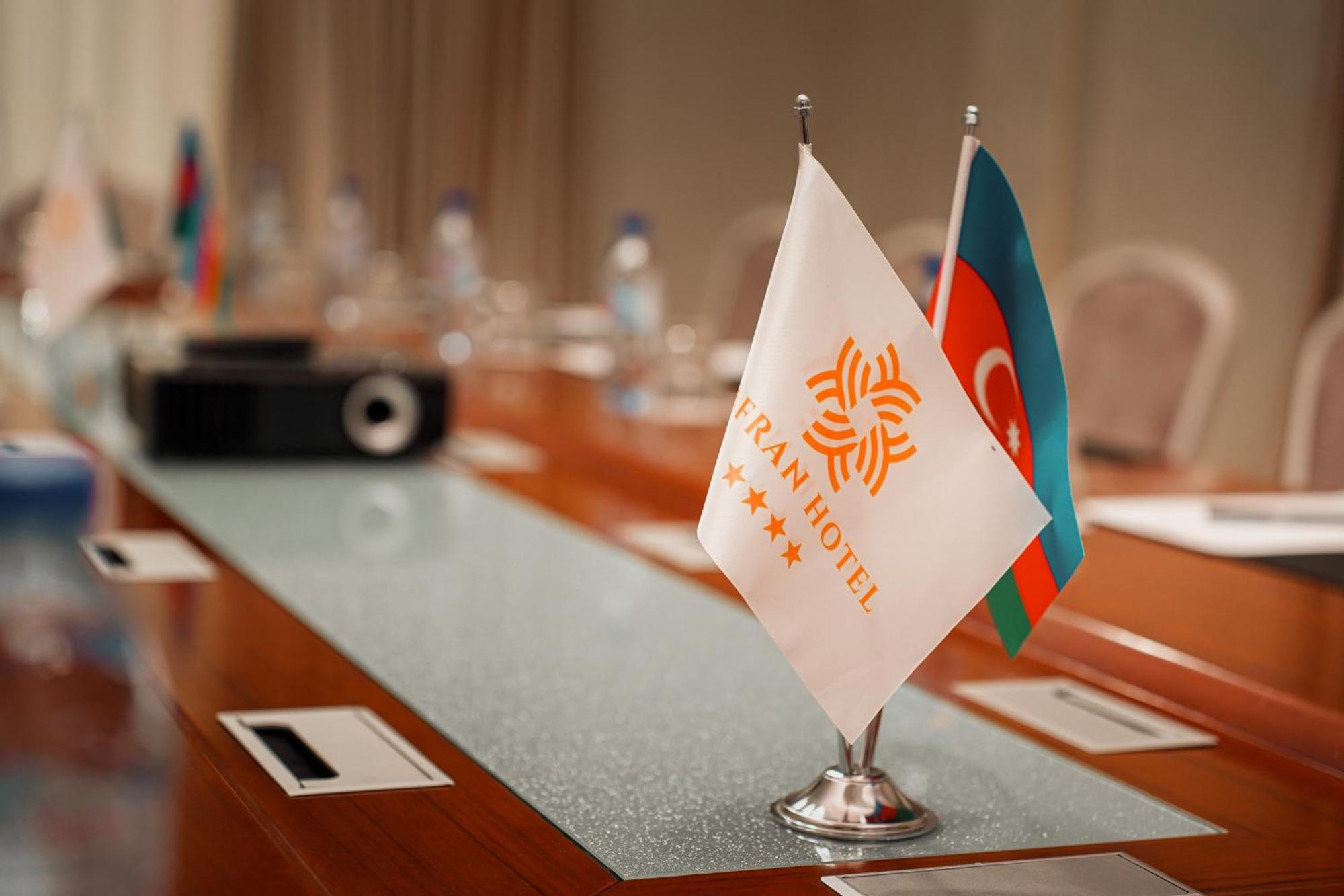 Safran Hotel Baku Zewnętrze zdjęcie