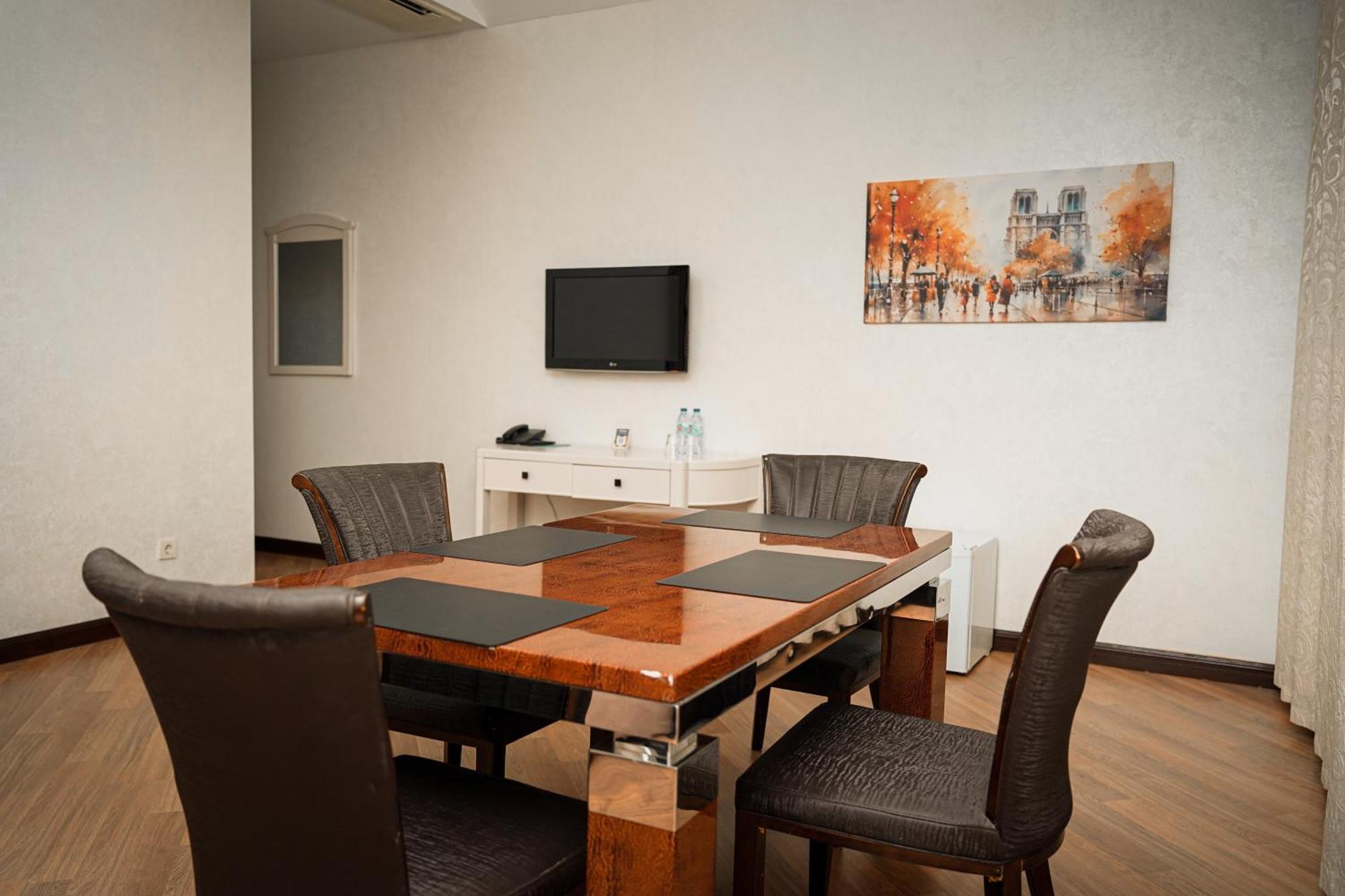 Safran Hotel Baku Zewnętrze zdjęcie
