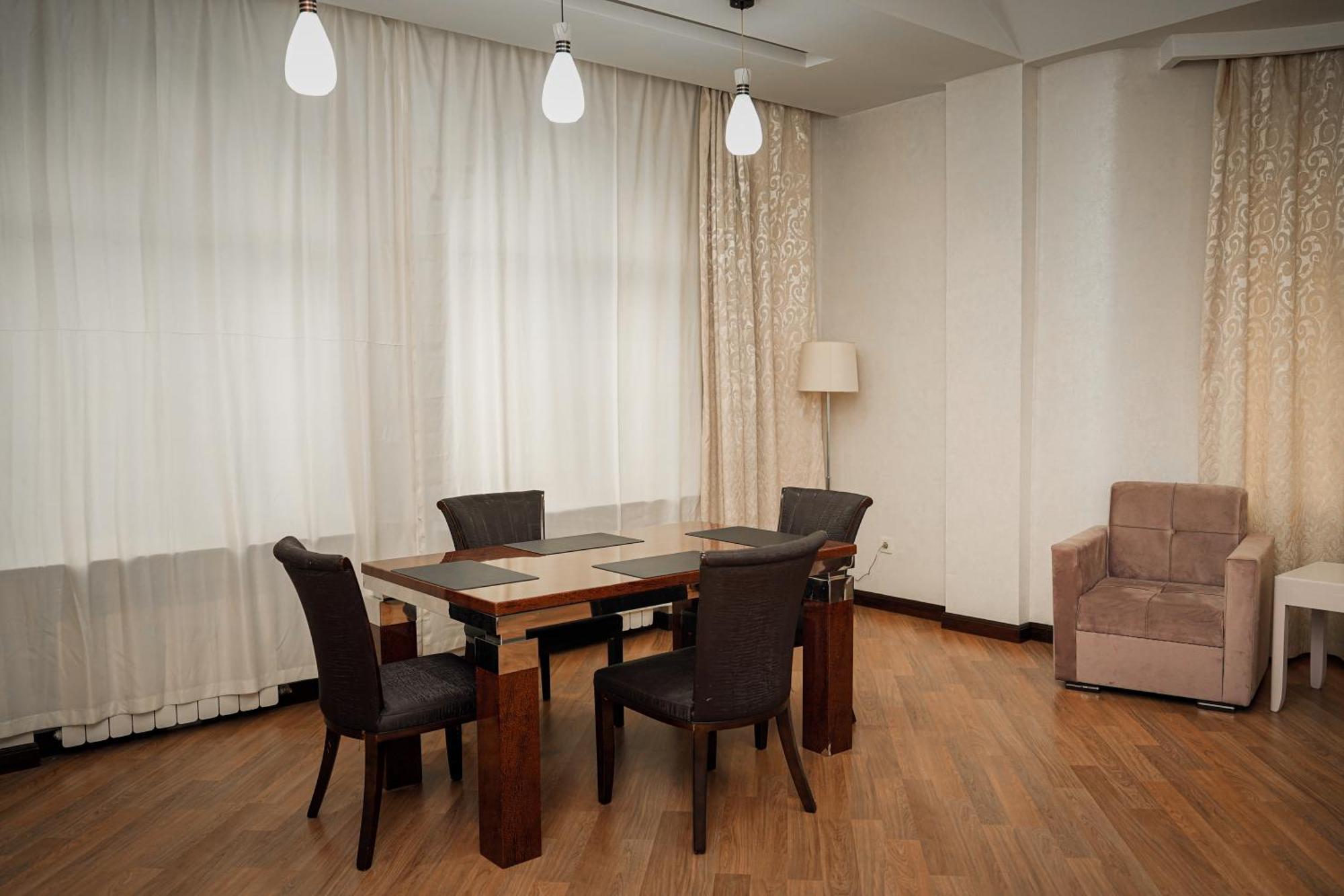 Safran Hotel Baku Zewnętrze zdjęcie